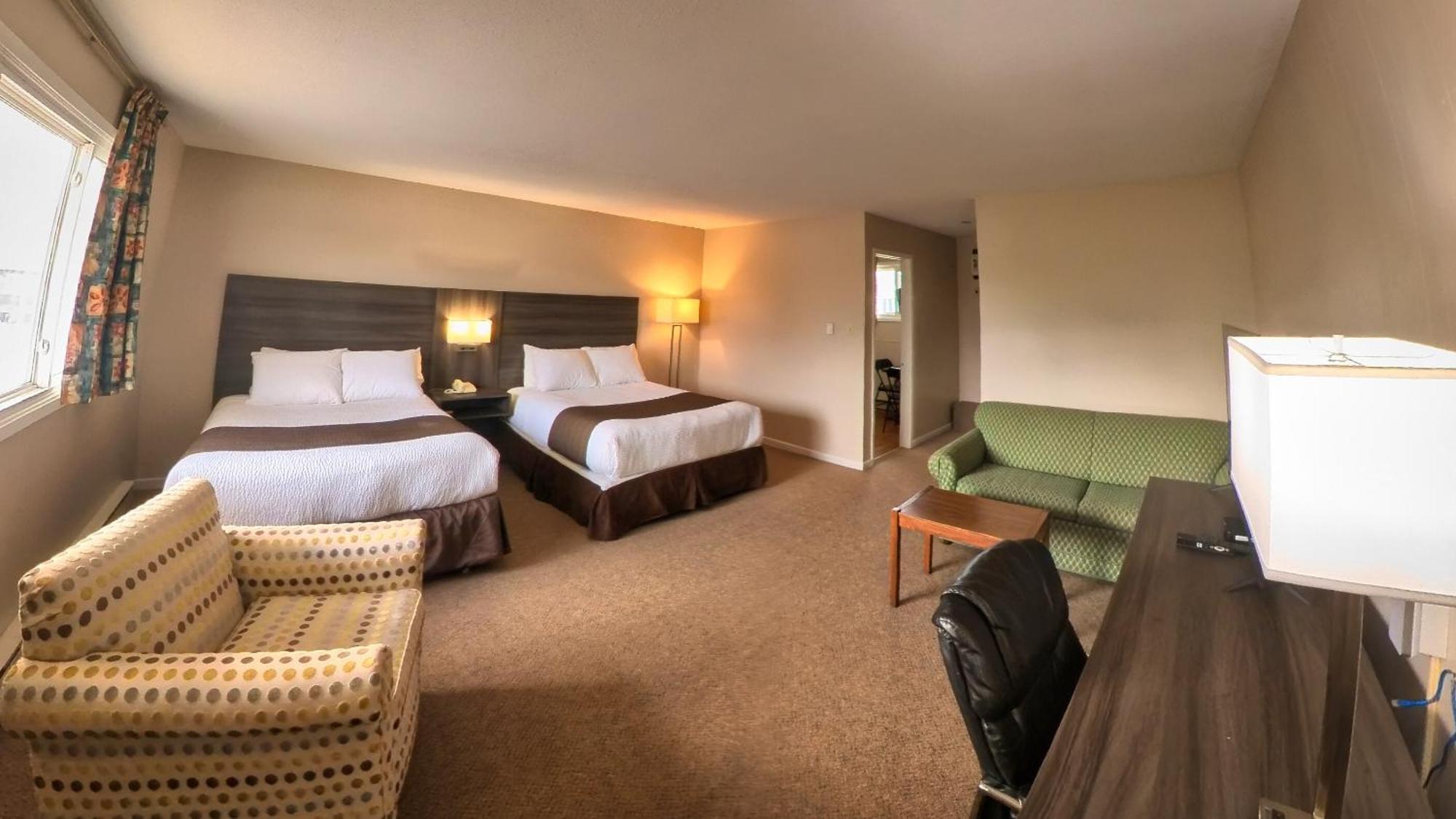 קינקרדין Maple Leaf Inn & Suites מראה חיצוני תמונה